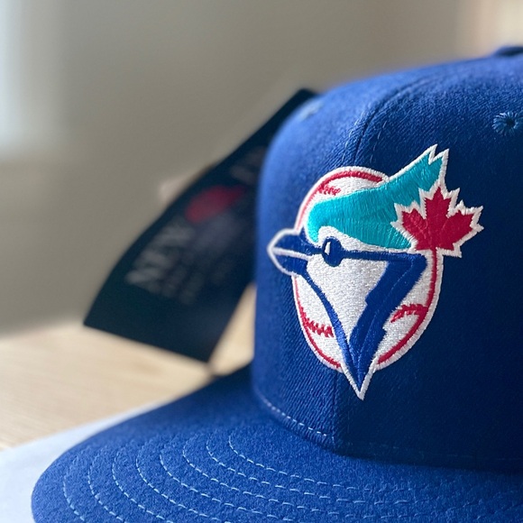 *SOLD* Mint 100% Wool Diamond Collection Toronto Blue Jays 59FIFTY Fitted Cap - Picture 2 of 8